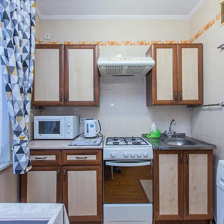 Apartment Near Central Mosque And Green Bazaar Almaty Exterior photo